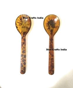 ชุดเสิร์ฟสลัดทำจากเรซินลายเต่าสไตล์ที่เป็นเอกลักษณ์เครื่องใช้บนโต๊ะอาหารทำจากเรซินอุปกรณ์สำหรับสลัดอาหารปลอดภัย - Product Image 1