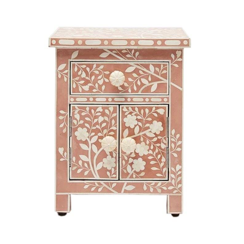 แดง &amp; ขาว