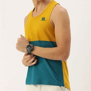 Camiseta sin Mangas Casual de Moda con Diseño Moderno y Limpio, Material Suave al Tacto, Perfecta para Uso Diario, Viajes y Atuendos Relajados - Product Image 2