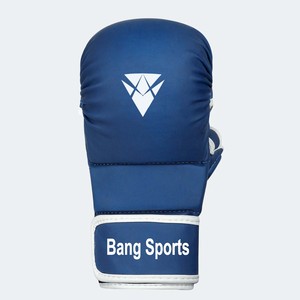 Gants de boxe demi-doigts en cuir véritable personnalisables Gants de boxe MMA de combat de rue en mousse à insérer en gros - Product Image 2