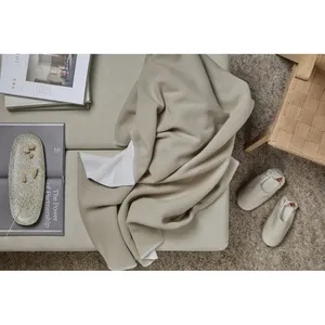 Pantoufles VINGA Moulton RPET en textile de maison durable pour le merchandising - Product Image 3