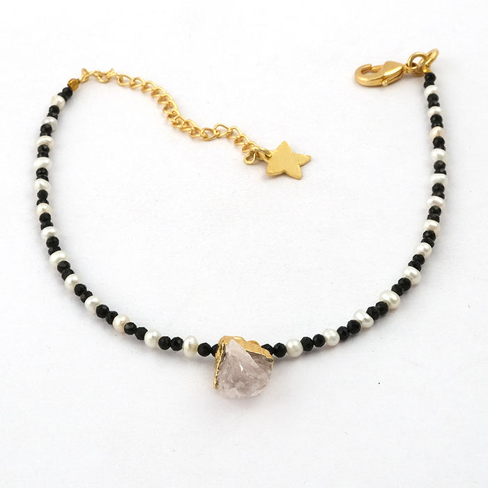 ดำ, ขาว, ชมพู