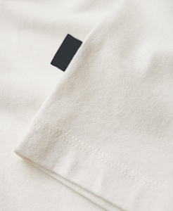 T-shirt pour femmes au design moderne et tendance, de haute qualité, personnalisable, en coton, pour femmes et dames - Product Image 3