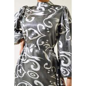 เดรสลายควันแขนบอลลูนเงา - Product Image 1