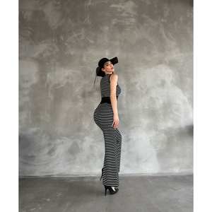 Pantalones a Rayas de Cintura Alta con Cintura Elástica, Estilo Pantalón Lápiz Transpirable - Product Image 1