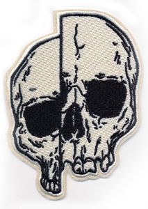 Patchs de presse à chaud thermocollants personnalisés Tissu brodé et tissé Patches de transfert de chaleur de broderie personnalisés Bordure de merrow adhésive - Product Image 2