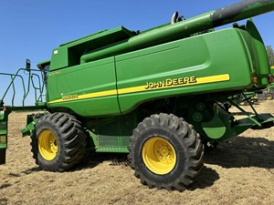 Moissonneuse-batteuse de qualité supérieure équipement de moissonneuse-batteuse de riz et de blé 3 rangées 4 rangées de maïs John Deer 9660 moissonneuse-batteuse STS - Product Image 5