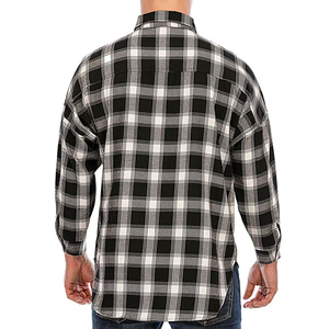 Chemise décontractée à manches longues en flanelle à carreaux noirs et blancs pour homme, col rabattu, respirante, en coton, pour l'automne - Product Image 4
