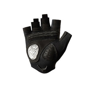 Gants d'entraînement demi-doigts avec rembourrage en cuir durable et sangles de soutien du poignet solides pour des performances avancées en salle de sport - Product Image 6