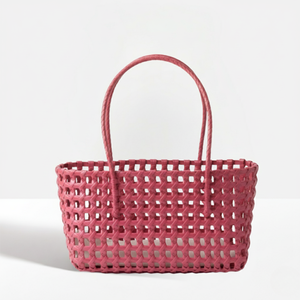 Sac fourre-tout Hana fait main de haute qualité, tissage ajouré, couleur unie, résistant à l'eau, broderie lettre, PVC, coton, polyester, toile, feutre - Product Image 1