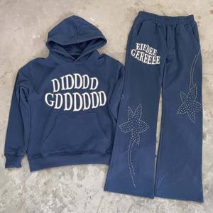 Conjunto Deportivo Unisex de Diseño Nuevo para Hombre y Mujer, Conjunto Deportivo Informal de Dos Piezas de Algodón y Poliéster - Product Image 4