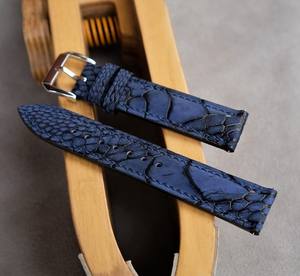 Reloj inteligente de cuero de avestruz nobuk hecho a mano correa de moda de lujo en tamaños de 18mm 20mm 22mm directo de fábrica de Vietnam de alta calidad - Product Image 1