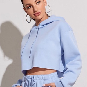 Vente en gros de sweats à capuche courts zippés pour femmes, personnalisés, en toile, style streetwear, respirants, écologiques, imprimés sur mesure - Product Image 5