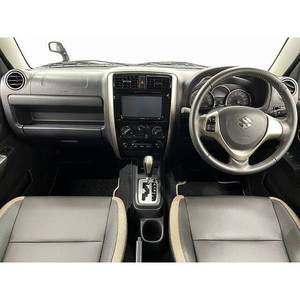 Suzuki Jimny Land Venture 4x4 manuelle à conduite à gauche essence SUV 2015 - Product Image 2