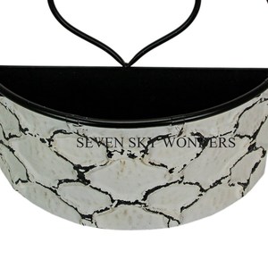 Pots de fleurs et jardinières à tenture murale en métal galvanisé de conception différente Vase intérieur maison jardin suspendu pour la décoration de salon - Product Image 4