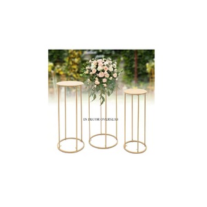 Centro de mesa para bodas y eventos, soporte decorativo de metal resistente chapado en oro de alta calidad de la India a un precio impresionante - Product Image 1