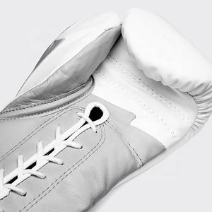 Gants de boxe FLY blancs et gris, les plus vendus, en cuir véritable, pour le sparring, avec logo personnalisé, prix usine abordable, fabrication OEM - Product Image 5