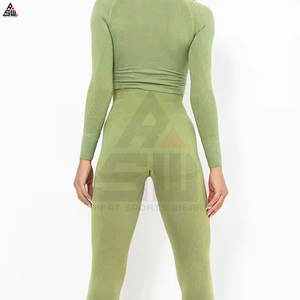 Vente flash : Vêtements de yoga confortables pour femmes grandes tailles, motif uni, haute qualité, légers, respirants, ensembles à prix avantageux, faible MOQ - Product Image 2