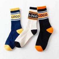 Calcetines unisex de jacquard al por mayor, diseño Happy Golf, con puntera de dos tonos, de algodón peinado y elastano, fabricados en Vietnam, para jóvenes, con dibujos animados.