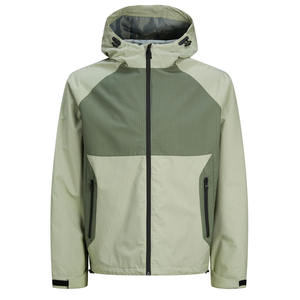 Chaqueta de Senderismo de Alta Calidad, Chaqueta Impermeable de Softshell Aislada, Cortavientos, Chaqueta Táctica - Product Image 1