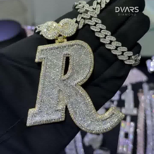 Colgante de Lujo Hip Hop para Hombre con Letra 'R' Personalizada de Moissanita Tallada, Plata 925 Certificada, Joyería Iced - Product Image 4