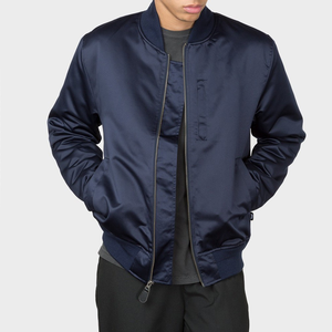 Blouson Bomber Urbain Léger et Doux au Toucher, Fermeture Éclair Intégrale, Couche Confortable pour un Style Décontracté, Voyage et Streetwear - Product Image 2