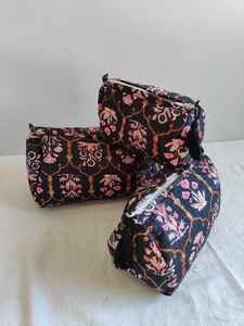 Set Of 3 Cotton Quilted <b>Makeup</b> <b>Bag</b> & Organizer Cotton Toiletry Case <b>Travel</b> <b>Bag</b> Floral Print <b>Makeup</b> <b>Bag</b> Toiletries Organizer <b>Bag</b> - Product Image 3