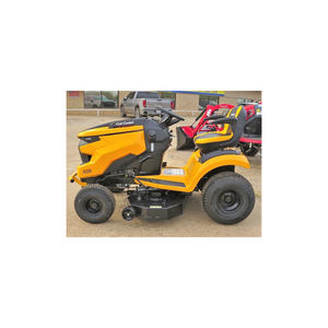 Tracteur de jardin Cub cadet XT2LX42 lames de coupe puissantes performances efficaces conçues pour l'entretien quotidien de la pelouse - Product Image 2