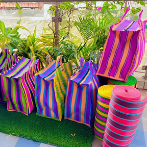 Bolsas de compras grandes ecológicas de nailon y polipropileno recicladas y sostenibles para uso en supermercados, hechas en India a granel - Product Image 1