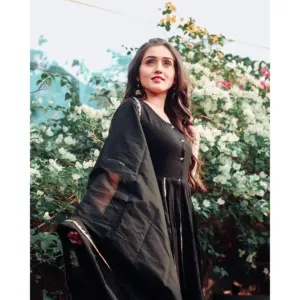 Vêtements ethniques pakistanais, costume et ensemble pour l'Aïd - Nouvelle collection - Product Image 2