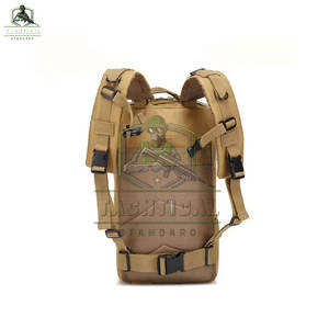 Sac à dos tactique sur mesure, service OEM, vente directe d'usine, nylon/polyester, haute qualité, couleur et taille personnalisables - Product Image 5