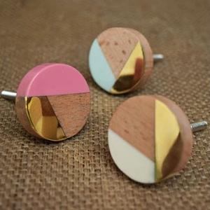 Compra puertas redondas de madera y resina hechas a mano, las perillas de mármol más vendidas con tamaño de forma de color personalizado de GM IMPEX - Product Image 5