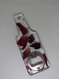 Ouvre-bouteille élégant en résine avec un design artistique parfait pour les bars à la maison, les cuisines et les besoins de service de boissons de fête - Product Image 4