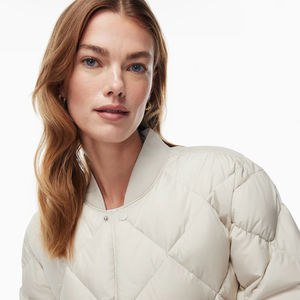 2025 femmes personnalisé bulle matelassé rembourré dames hiver à la mode col haut fermeture éclair bouffant doudounes pour femmes dames gonflées - Product Image 3