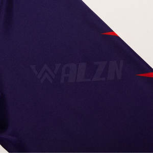 Equipo de entrenamiento de lucha de buena calidad Hombres personalizados Rash Guard MMA Diseño personalizado Hombres Rash Guard en precio razonable - Product Image 6