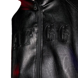 OEM โลโก้ที่กําหนดเอง 3d ลายนูนแจ็คเก็ตคุณภาพสูงสําหรับผู้ชายที่กําหนดเองเบสบอล Bomber Varsities หนังเสื้อกันหนาวหมวกแจ็คเก็ต - Product Image 5