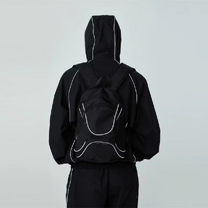 Conjunto Deportivo de Invierno Personalizado para Hombre, Chaqueta Cortavientos y Pantalones Jogger de Nailon con Estampado, Elástico y Reflectante - Product Image 2