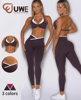 Ensemble de yoga 3 pièces Uwell pour femme : Leggings croisés à découpe en V, soutien-gorge de sport push-up, et ensemble assorti pour la gym avec effet scrunch liftant les fesses – Personnalisation OEM