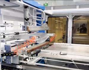 Máquina Ensacadora de botellas de plástico completamente automática de alta velocidad para la industria química Embalaje Cajas de plástico - Product Image 3