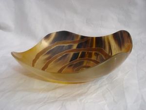 Pièce de décoration rustique moderne en corne de buffle naturelle avec élégance terreuse et style bol de service au prix de gros - Product Image 6