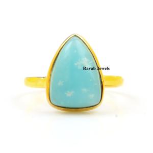 Bague d'éternité pour femme en argent sterling 925 personnalisée avec quartz Smithsonite naturel, certifiée par un tiers, toutes options de placage, taille Trillion - Product Image 2