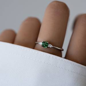 Unique Design <b>Handmade</b> Premium High Quality Beautiful Emerald 925 Sterling <b>Silver</b> Gemstone Prong Set Certified Ring Romantic - Product Image 2