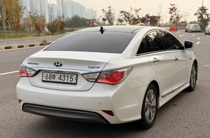 Hyundai Sonata Hybrid YF HEV 2014 - Product Image 5