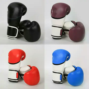 Gants de boxe MMA personnalisés de haute qualité avec logo, en cuir PU confortable, respectueux de l'environnement, avec sangle de poignet réglable, protection UV, fabriqués en usine - Product Image 5