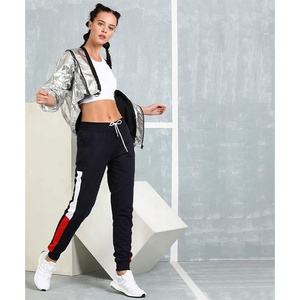 Commande en gros de pantalons de jogging de sport décontractés pour femmes pantalons de survêtement en molleton unisexe grande taille femmes coupe ample pantalons de survêtement - Product Image 5