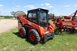 Cargadora Compacta Kioti 2023 de Uso Pesado, Motor Diésel Euro5, Bomba Hidráulica en Venta, Potencia Constante, Control Estable, Larga Vida Útil - Product Image 6