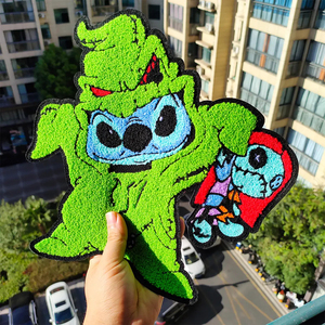 Logo personnalisé en gros Grinchy Chenille patchs fer sur tissu sergé de Noël patchs auto-adhésifs concepteur pour vêtements - Product Image 4