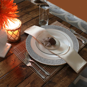 Assiettes décoratives modernes pour les fournitures hôtelières Assiettes rondes personnalisées en argent scintillant Assiettes de présentation de table à prix abordable - Product Image 3