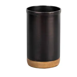 2024 Hand Made Customized Design Metal tooth Brush holder For Home Hotel Bathroom Usage In Black Coated Round Shape