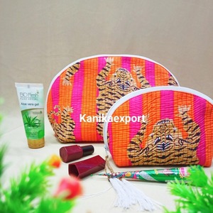 Sac de toilette en coton matelassé imprimé à la main, sac de toilette artisanal, sac à cosmétiques, imprimé à la main, accessoires de voyage, trousse de maquillage, vacances - Product Image 2